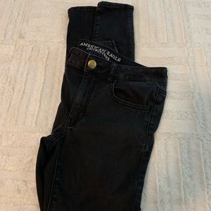Black American Eagle jeggings size 6